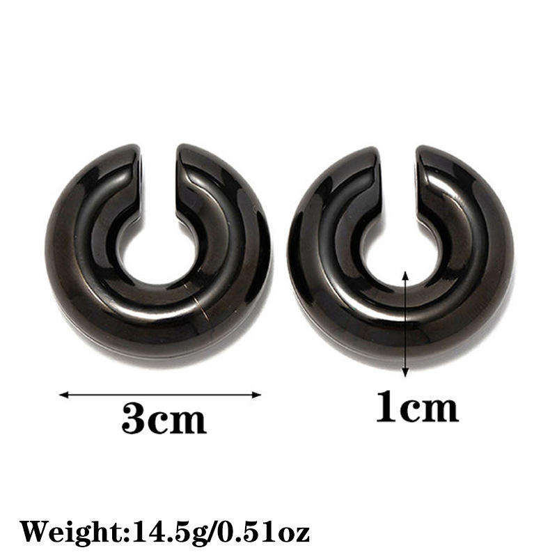 สีดำเรียบ