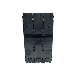 C63N32D630 เซอร์กิตเบรกเกอร์แบบขึ้นรูป กำลังตัด 50kA แรงดันไฟฟ้า 690V สำหรับวงจรระบบจ่ายไฟ - Product Image 5
