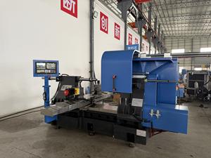 ماكينات طحن 46 مع سرير مائل محور Y بأسعار معقولة - Product Image 3