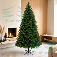 Pohon Natal Cedar Buatan Berkualitas Tinggi MaoSheng, PE+PVC Hijau Besar, Ramah Lingkungan, Dekorasi Liburan, OEM Grosir