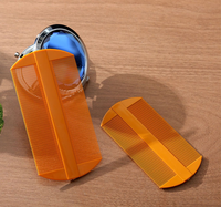 Offre Spéciale usine prix de gros poux peigne Portable deux côtés en plastique cheveux poux peigne pour chiens Double face chats Anti poux peigne