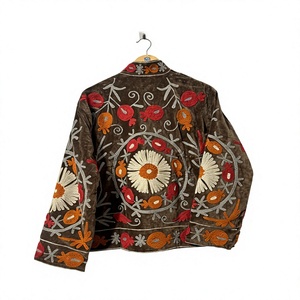 Blouson Bomber Femme Tricoté Main en Velours Brodé Matelassé à Motifs Floraux Ethniques Luxe Bohème Hiver Respirant Lettres - Product Image 1