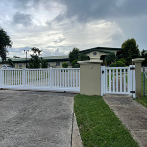 Valla de Seguridad <span class=keywords><strong>para</strong></span> Piscinas de PVC con Poste Extraíble <span class=keywords><strong>para</strong></span> Piscinas Enterradas, <span class=keywords><strong>Precio</strong></span> de Fábrica - Product Image 4