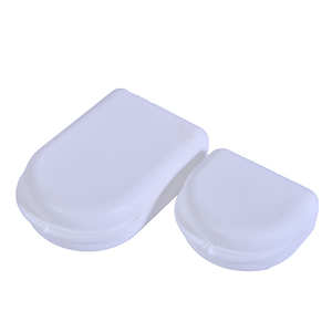 Tùy chỉnh nhựa thân thiện với môi trường răng giả Hộp Chỉnh nha niềng răng vô hình lưu trữ aligner người lưu giữ trường hợp với logo - Product Image 2