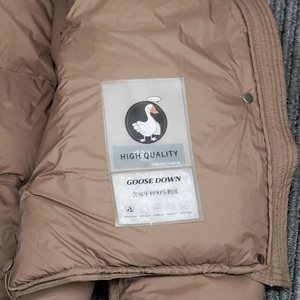 Giacca Imbottita di Lusso <span class=keywords><strong>Marrone</strong></span> per Uomo, Piumino con Cappuccio 900 Fill per Donna - Product Image 5