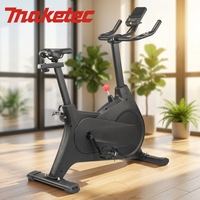 Vélo de spinning magnétique avec volant d'inertie de 6 kg et cadre en acier, Vélo d'exercice d'intérieur en gros pour la maison, le studio et l'appartement
