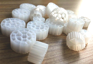 Biofilm Water Behandeling Pe Moving Bed Viskwekerij Carrier Biologische Tank Reactor Bio Filter Media <span class=keywords><strong>Aquarium</strong></span> Vijver - Product Image 2