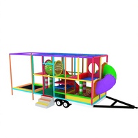 Équipement de terrain de jeu mobile facile à assembler pour enfants sur roues, terrain de jeu portable pour les fêtes d'anniversaire, location