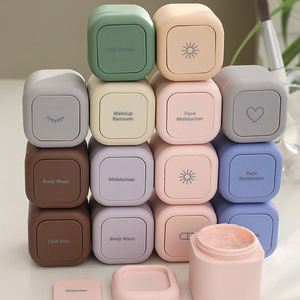 En an Ensemble de capsules de voyage magnétiques en plastique portables pour usage quotidien, pour shampoing, après-shampoing et pastilles de gel douche - Product Image 5
