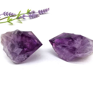 Venta al por mayor, precio barato, piedra de amatista oscura en bruto, cristal natural, espécimen de amatista, punto de amatista para Decoración - Product Image 4