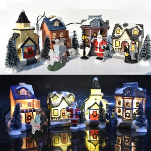 Mini <span class=keywords><strong>village</strong></span> de Noël lumineux créatif, maison de Père Noël en résine, artisanat, décorations de Noël, décorations de maison - Product Image 2