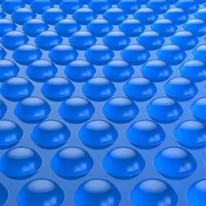 Couverture de piscine solaire personnalisable Blue Ocean 8mil 10mil 12mil en HDPE écologique avec service de découpe de bulles pour la sécurité et le chauffage des piscines - Product Image 4