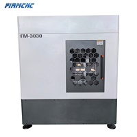 Hoogwaardige en voordelige mini metaal CNC freesmachine, 4-assige CNC freesmachine, hobby CNC freesmachine