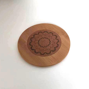 Sous-verre rond en bambou avec motif floral, résistant à la chaleur, pour tasses à thé, mugs à café, bouteilles d'eau - Product Image 2