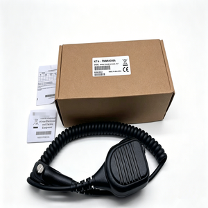 Micrófono de Mano con Altavoz Remoto con Cable PMMN4046A ATEX, Compatible con Walkie Talkie APX 2000 DP3400 P4800 XPR 7550 - Product Image 6