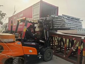 รั้ว BRC ลวดตาข่ายเหล็กกล้าคาร์บอนเคลือบพีวีซี ขอบโค้งมน ขนาด <span class=keywords><strong>6</strong></span> ฟุต สีธรรมชาติ สำหรับความปลอดภัยในบ้านและฟาร์ม - Product Image 6
