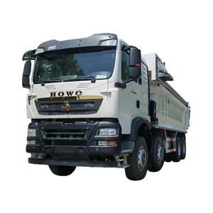 Camion Ribaltabile Howo 8x4 a 12 Ruote con Guida a Sinistra a Basso Prezzo in Vendita - Product Image 1