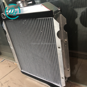 Radiateur de pelle Excavator EexcavaStart SK30, réservoir d'eau ASSY, pièce PW05P00027F1, noyau en aluminium durable, refroidissement efficace, garantie 1 an - Product Image 2