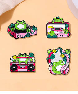 เข็มกลัดโลหะเคลือบลายการ์ตูนดราก้อนบอลโกคูเบจิต้าเข็มกลัดตรากบหมวกกระเป๋าผ้าเข็มกลัดชุบสำหรับงานแต่งงานของเด็ก - Product Image 1