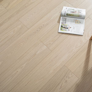 OEM bajo costo multicapa ingeniería suelo de madera roble flotante 15MM cómodo UV lacado Villa ingeniería suelo - Product Image 2