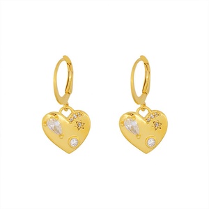 Juego de Joyería de Acero Inoxidable Chapado en Oro de 18K de Alta Calidad para Mujer, Aretes de Aro con Circonita Cúbica en Forma de Corazón y Perla, para Bodas y Fiestas - Product Image 2