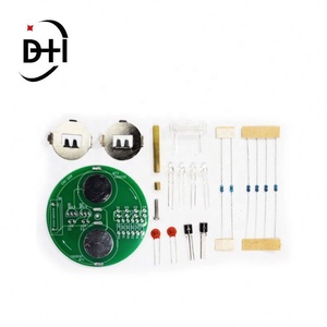 Kit Electrónico DIY: Linterna Giratoria LED con Componentes en Línea para Soldadura DIY (Sin Batería) - Product Image 6