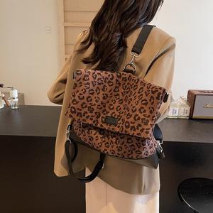 Niche design imprimé léopard sac fourre-tout élégant rétro sac à bandoulière grande capacité - Product Image 1