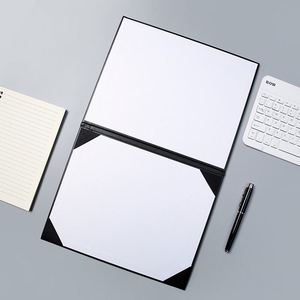 Porta Diplomas Personalizado de Cuero PU y Cartón, 2 Caras, Tamaño Carta, Carpeta para Certificados con Logotipo en Lámina Plateada - Product Image 2