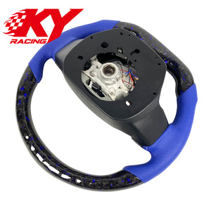 Volant personnalisé de style sportif bleu en fibre de carbone forgée avec LED pour Highlander Camry Laura - Product Image 3