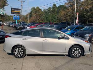 รถยนต์มือสองปี 2020 สำหรับ Prius LE 4 ประตู แฮทช์แบ็ก เกียร์อัตโนมัติ พวงมาลัยซ้าย เบาะหนัง ยาง R18 ขับเคลื่อนล้อหลัง พร้อมระบบควบคุมความเร็วอัตโนมัติ - Product Image 4