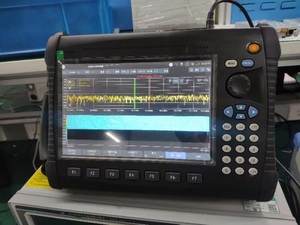 Instrument de détection de signal électromagnétique HRM808 Analyse et localisation des lignes câblées Antenne directionnelle - Product Image 2