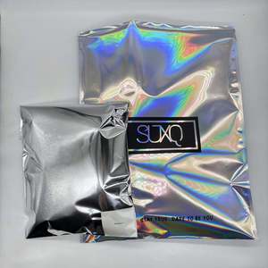Sac d'expédition holographique personnalisé avec logo, sac d'expédition express pour vêtements, pochette d'expédition en polyéthylène, pochette d'expédition argentée métallisée - Product Image 6