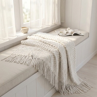 Couverture en fil de velours rond super doux, tapis à franges longues tissé en jacquard chevron pour la décoration de la maison, du canapé et de l'hôtel