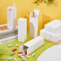 Boîte d'emballage en papier ondulé personnalisée avec logo, pliable, pour les produits de soin de la peau, les cosmétiques, les bougies, les parfums, les bijoux, les chocolats, les gobelets, les bouteilles
