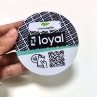 Kundenspezifisch Bedruckter QR-Code-Tag mit NFC-Menü-PVC-Karte und NTAG215-Chip 13,56MHz RFID-Kommunikation für Restaurant und Geschäft