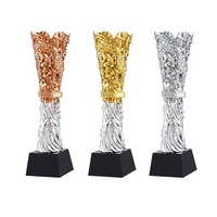 Fabricant de trophées créatifs en résine (or, argent, bronze) en forme de dragon pour la Chine, pour événements transfrontaliers 2026 ; Vente en gros de trophées de gala annuels