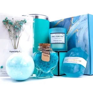 豪華なローズスパギフトセット-バス爆弾、エッセンシャルオイルローラー、香りのキャンドル & 女性のための休日のリラクゼーションギフトボックス - Product Image 4