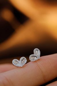 Xinfly Au750 0.22ct Diamond 18K Real Gold Love Heart Shape <b>Stud</b> Earrings Classic Fine Jewelry Wholesale - Product Image 3