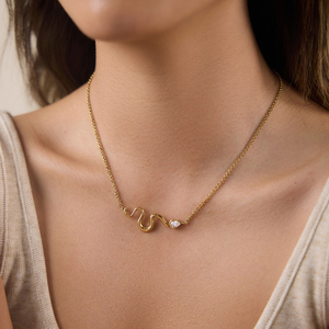Collana J&D Jewelry Snake Wave in acciaio inossidabile placcato <span class=keywords><strong>oro</strong></span> 18 carati con pendente a goccia in zirconia per donna, impermeabile, regalo minimalista. - Product Image 3