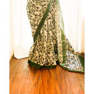 Sari de Lino y Seda Estampado de la Mejor Calidad para Uso Diario y Fiestas, Fabricado en India por UDDUP, Cantidad al por Mayor, Unisex, Estilo Pakistaní - Product Image 5