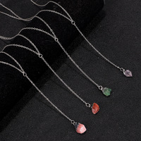 Collier tendance en acier inoxydable multicolore en forme de cœur avec chaîne à maillons plaqué or et cristal de pierre de naissance, idéal pour le quotidien des femmes