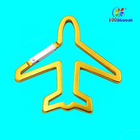 Mousqueton en aluminium léger en forme d'avion avec logo personnalisé créatif, idéal pour les cadeaux promotionnels, les porte-clés et l'usage quotidien