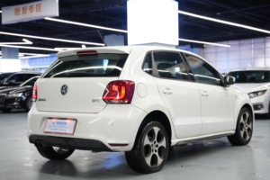 <span class=keywords><strong>Polo</strong></span> <span class=keywords><strong>GTI</strong></span> 1.4TSI (SAIC-China) 2013 Usado, <span class=keywords><strong>5</strong></span> <span class=keywords><strong>Puertas</strong></span>, <span class=keywords><strong>5</strong></span> Asientos, Hatchback, 1.4T L4 Turbo 131CV, Tracción Delantera, Transmisión Automática DSG de 7 Velocidades, Euro V, Color Oscuro - Product Image 6