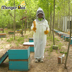 Factory Supplies New Professional Beekeeping <b>Suits</b> 100% Cotton with Custom Logo and Round Veil - Product Image 2