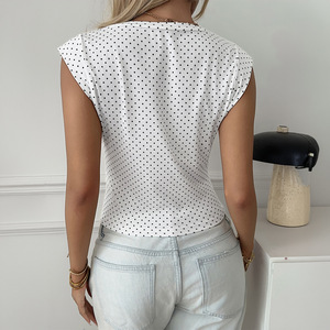 T-shirt estiva da donna Y2k elegante vintage <span class=keywords><strong>a</strong></span> <span class=keywords><strong>pois</strong></span> con scollo <span class=keywords><strong>a</strong></span> V e vestibilità slim - Product Image 4