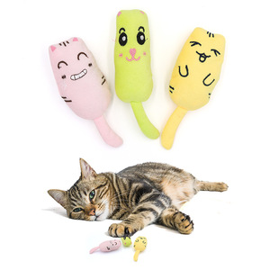 Juguete de hierba gatera para gatos, nuevo, lindo, resistente a mordidas, con diseño de ratones de dibujos animados, juguete masticable para la dentición, interactivo, venta al por mayor - Product Image 1