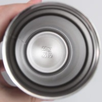 Vente en gros de tasses à café portables de 500 ml en acier inoxydable 304 à double paroi, isolées sous vide et étanches