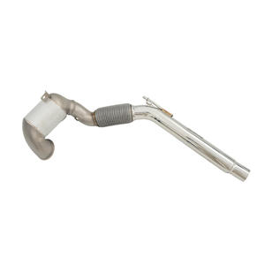 Collecteur d'échappement de haute qualité avec pare-chaleur pour VW <span class=keywords><strong>Golf</strong></span> <span class=keywords><strong>7</strong></span> <span class=keywords><strong>GTI</strong></span> <span class=keywords><strong>7</strong></span>.5 <span class=keywords><strong>GTI</strong></span> 8GTI 304 en acier inoxydable Collecteur d'échappement catalytique - Product Image 1