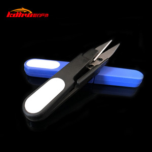 กรรไกรตกปลาเคดูสแตนเลสสีดำพร้อมกล่องสำหรับอุปกรณ์ตกปลา - Product Image 1