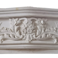 Cheminée en marbre blanc sculptée à la main de style statue romaine de luxe moderne pour la décoration intérieure